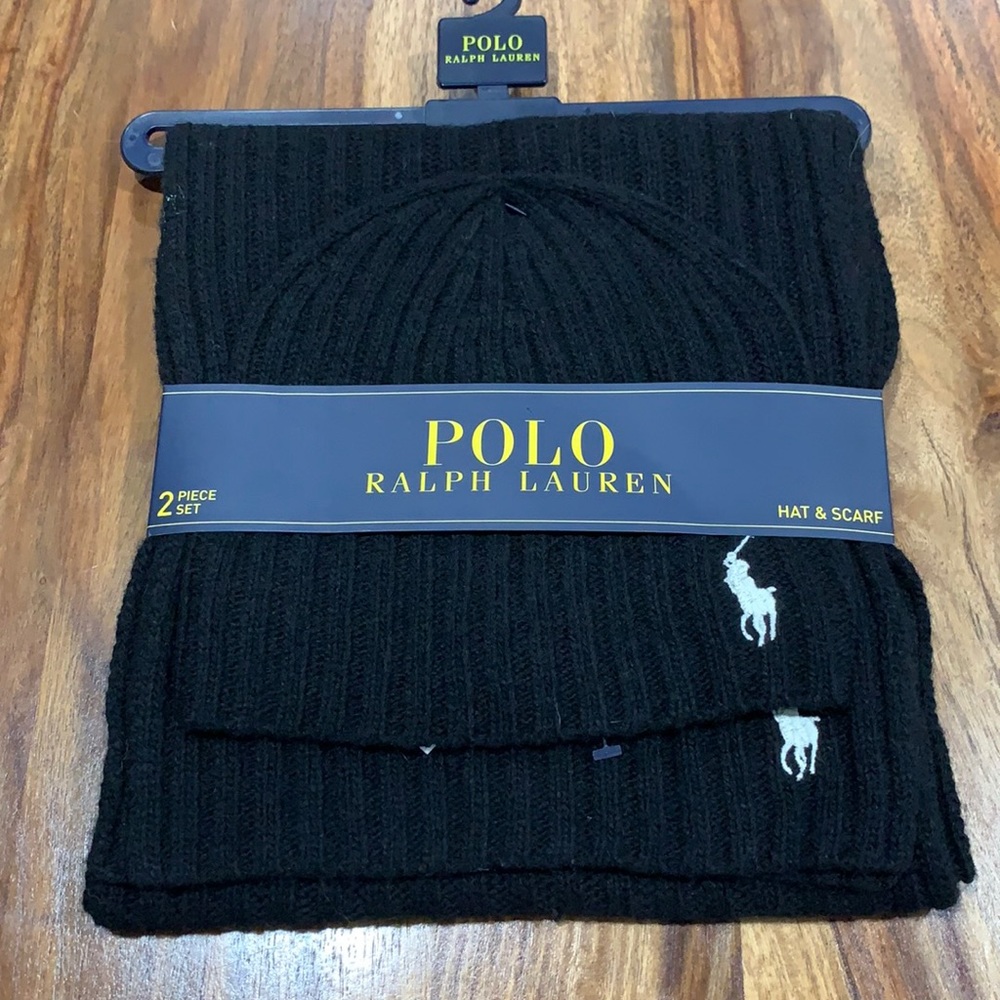 POLO Ralph Lauren scarf and Beanie hat set